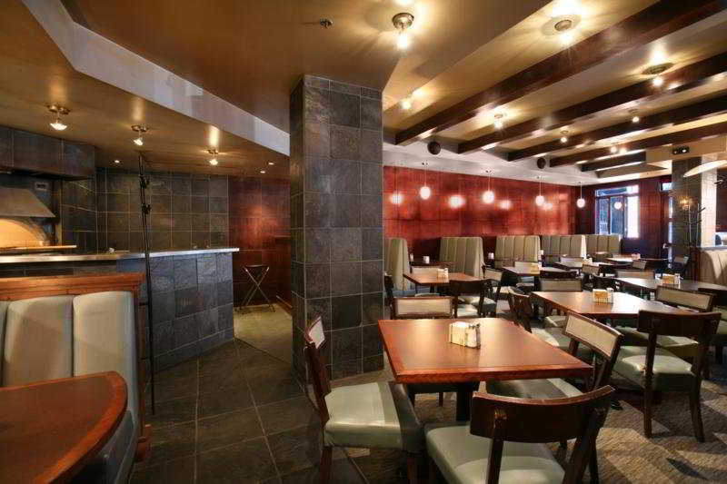 Sandman Signature Downtown Hotel