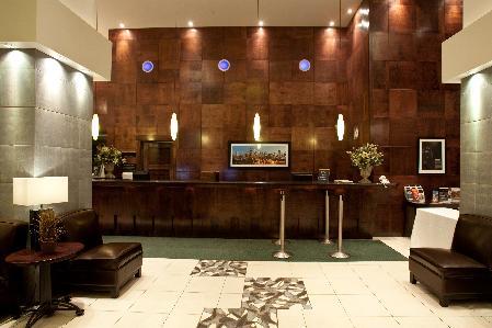 Sandman Signature Downtown Hotel